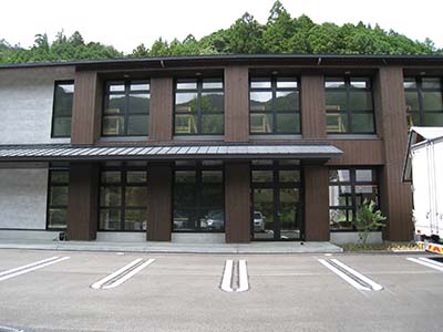 三重県多気郡大台町の通信制高等学校「みえ大台おおぞら高等学校」様の学生寮にゲストハウス５二段ベッドを納品いたしました。画像3
