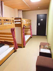 奈良県奈良市のＨｉｌｏホステル様にゲストハウス二段ベッドを納品しました画像2