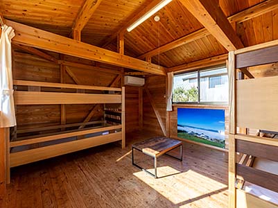 旅館業法に対応しつつ頑丈でシンプルなデザインの二段ベッドをお探しのゆとりすとパークおおとよ様にクレソンを納品しました。画像3